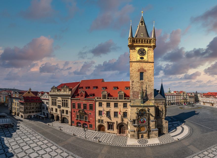Municipio e Orologio Astronomico ponte 25 aprile a Praga